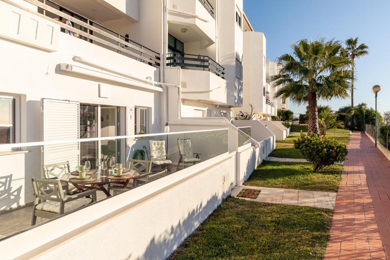 Apartamento Sunset On The Sea Albufeira Exterior photo