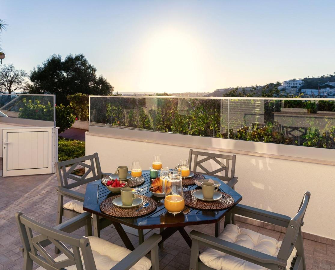 Apartamento Sunset On The Sea Albufeira Exterior photo