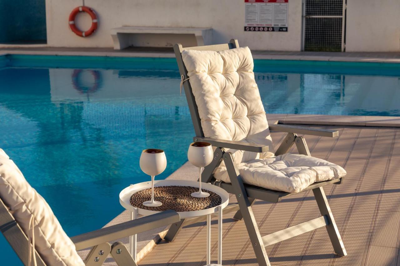 Apartamento Sunset On The Sea Albufeira Exterior photo